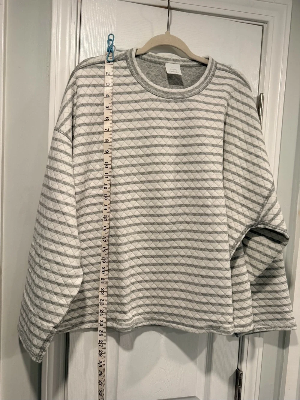 NWOT J. Crew Size 2X Gray Cream Reversible Quilted Striped Crew Sweatshirt